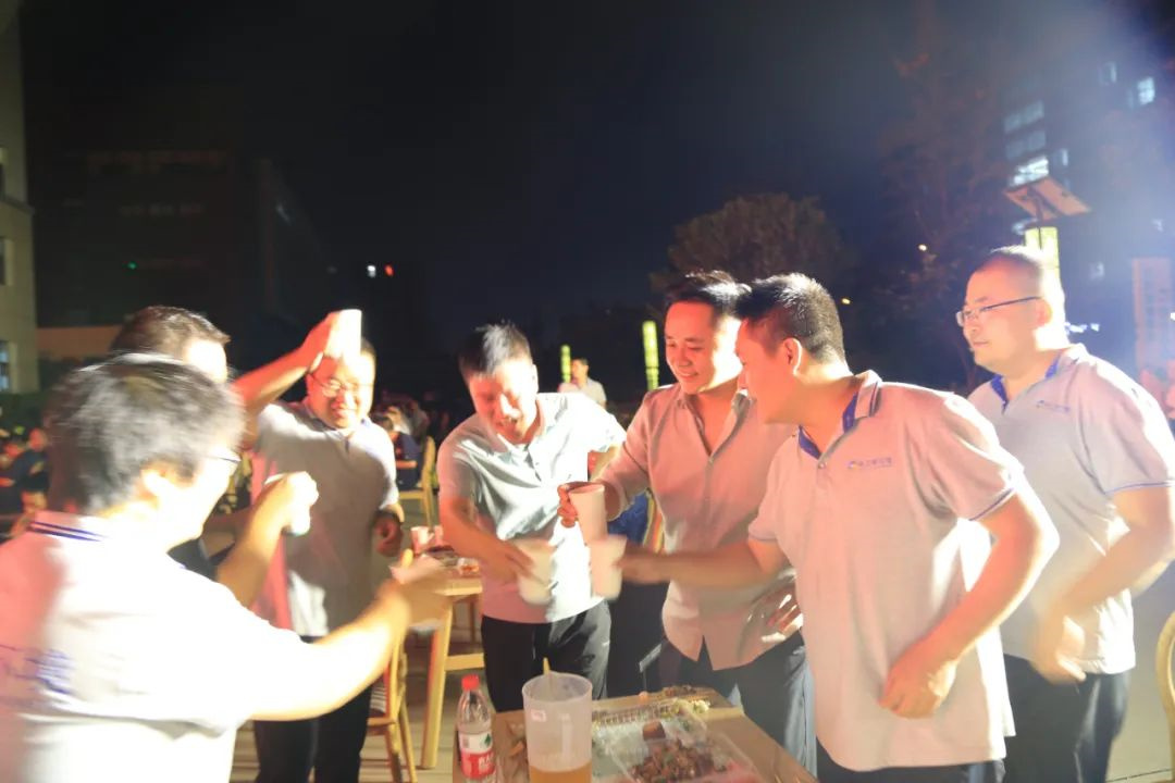 ��֮Ե���ųɹ��ٰ������ơ���Ļ���