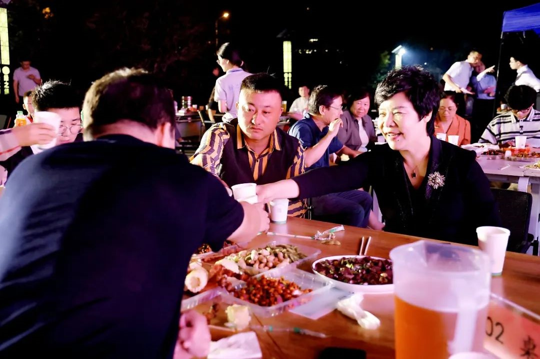 ��֮Ե���ųɹ��ٰ������ơ���Ļ���