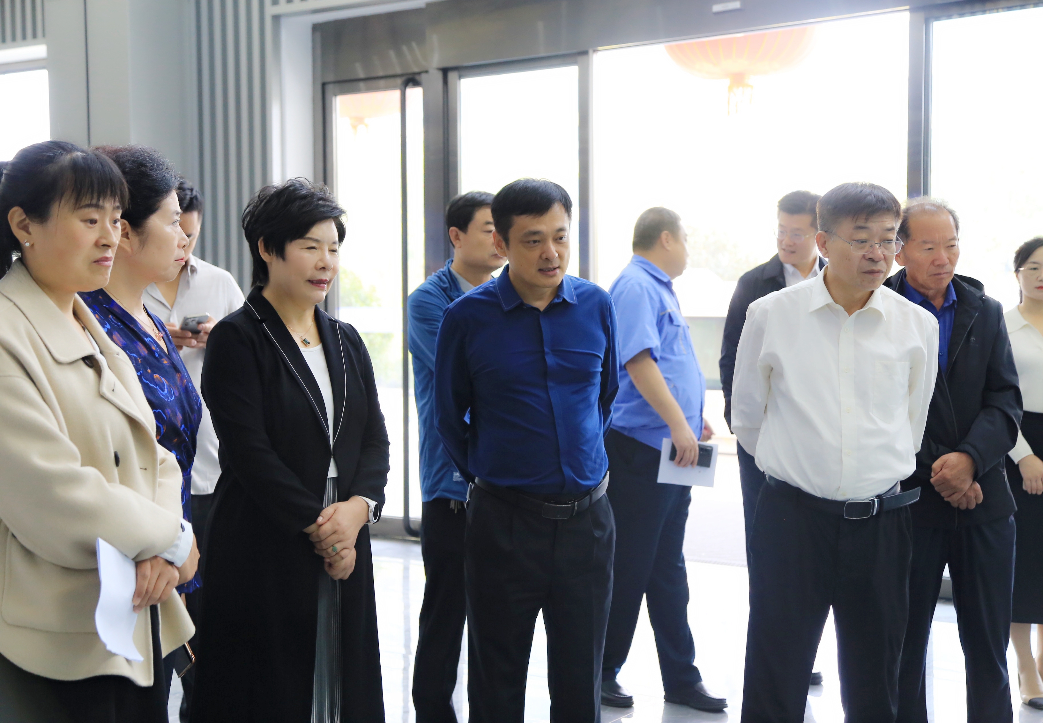 ������פ������ʮ�Ž��˴�����쵼һ��ݰ����֮Ե�������ŵ���ָ��